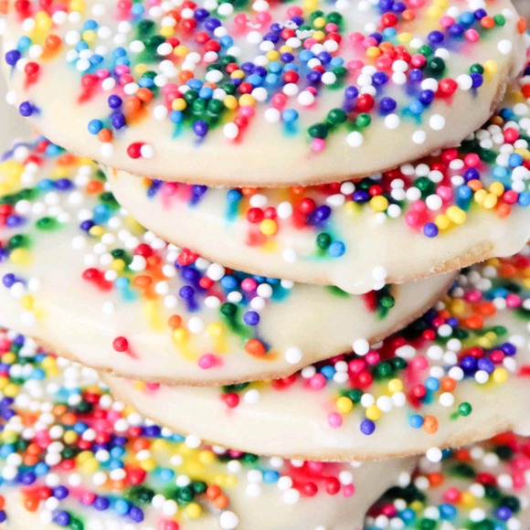 Meet your Posher, Resident - Picture 1 of 1